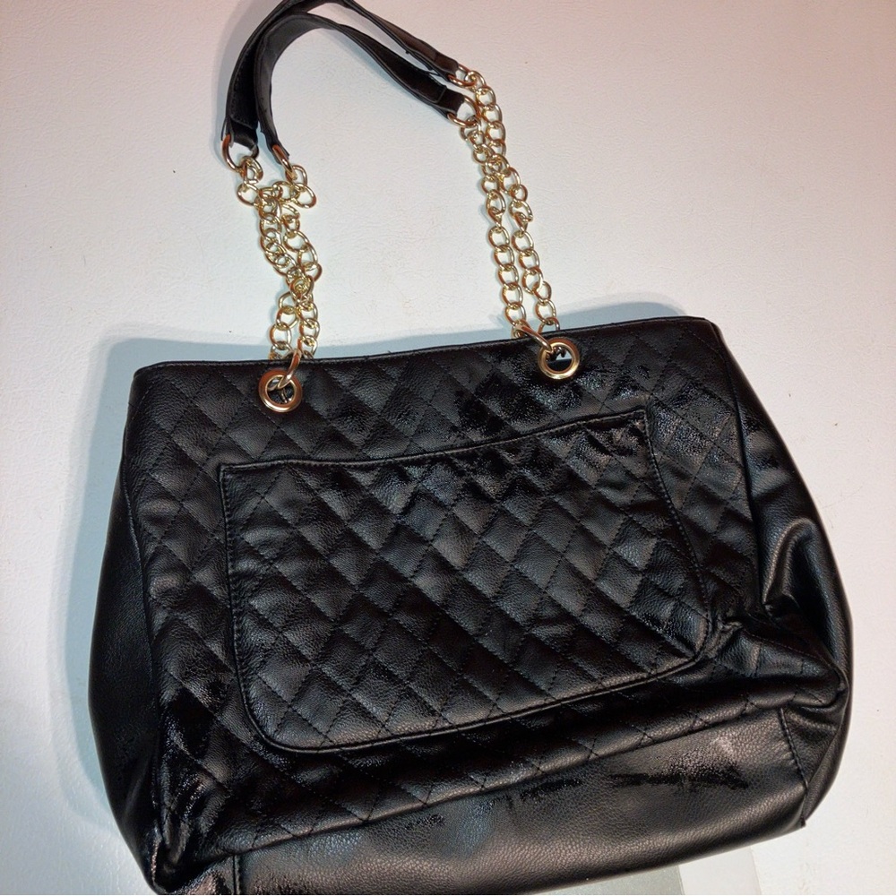 Black Quilted Chain Tote with dividers and pockets
